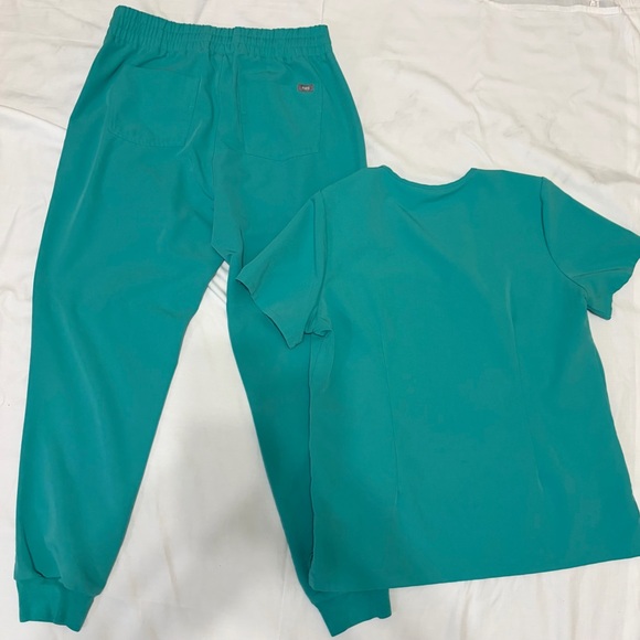 Figs scrub set - Picture 5 of 5